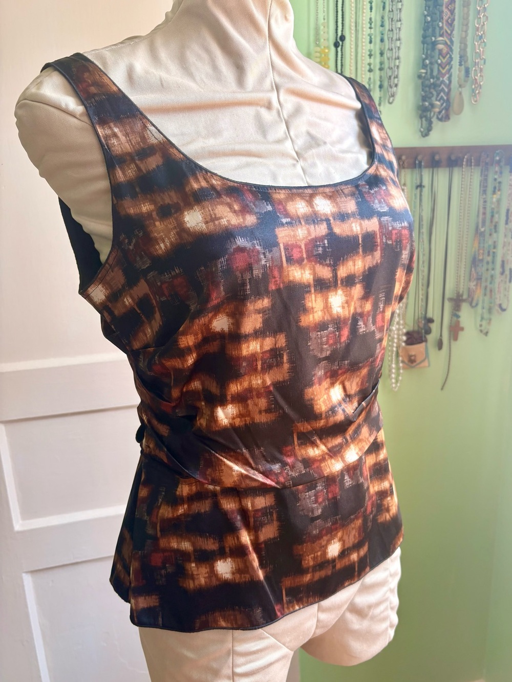 Elie Tahari Silk Blend Black Metallic Multi-Color Patterned Tank Top